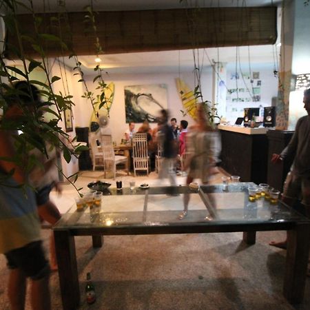 Canggu Surf Hostel Buitenkant foto