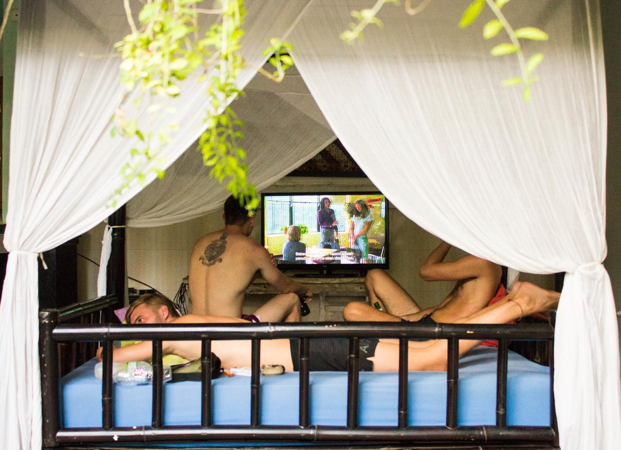 Canggu Surf Hostel Buitenkant foto